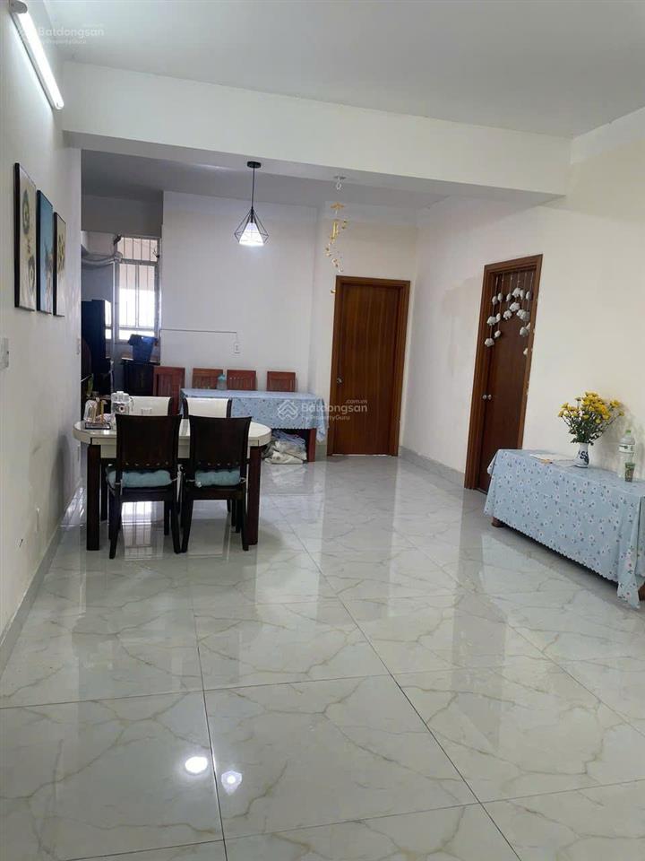 Cho thuê căn hộ chính chủ 3pn dự án chung cư học viện quốc phòng, nghĩa đô  136m2
