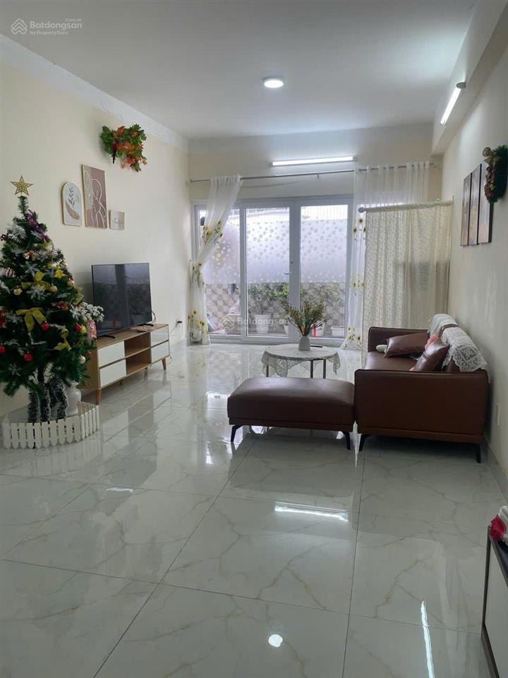 Cho thuê căn hộ chính chủ 3pn dự án chung cư học viện quốc phòng, nghĩa đô  136m2