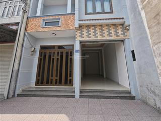 Hh2% bán nhà chính chủ gần chợ tân long, p. dĩ an, tp. hcm. đường xe hơi đậu trước nhà