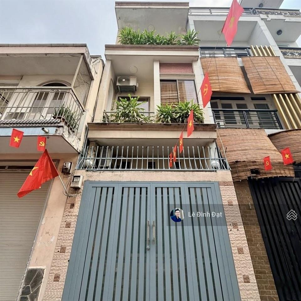 Nguyễn trọng tuyển  vòng xoay lăng cha cả  41m2 x 4t, hẻm thông, nhà cao thoáng  ở quá sướng.