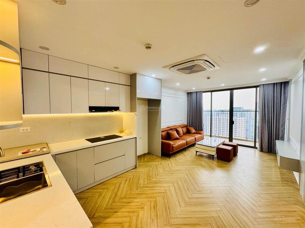 Bán căn hộ tòa hà thành plaza, 75m2, 6.3 tỷ, 2 ngủ, 2 vs, sổ đỏ cc, full nội thất mới đẹp.
