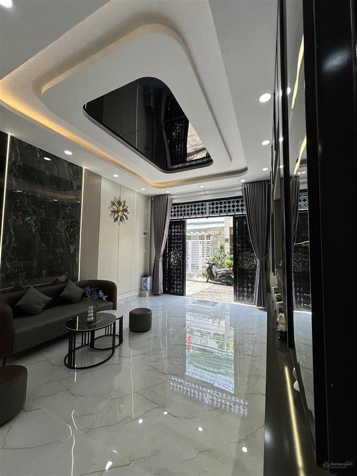 Nhỉnh 4tỷ sở hữu ngay nhà mặt tiền hẻm 5m .nhà 2tầng lầu 3pn full nội thất