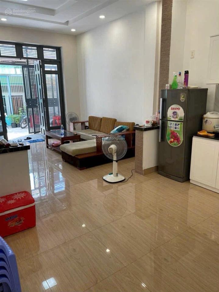 Nhà chính chủ 63m2 hẻm oto chỉ 4tỷ8