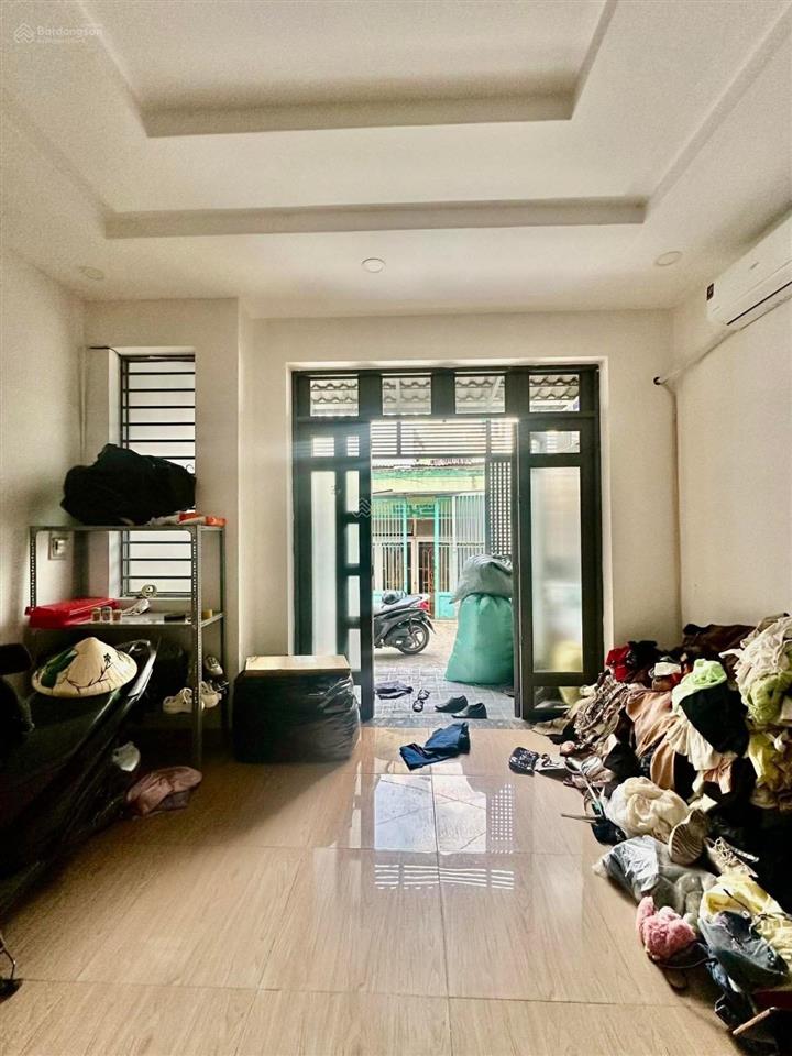 Nhà chính chủ 63m2 hẻm oto chỉ 4tỷ8