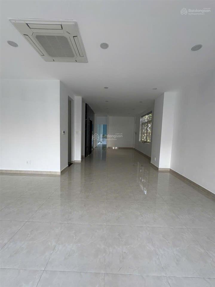 Cho thuê shophouse nguyễn cơ thạch sala vị trí đẹp kinh doanh tốt giá từ 105 triệu/tháng