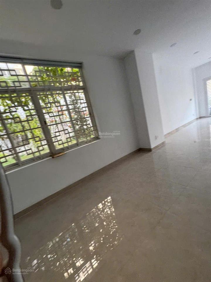 Cho thuê shophouse nguyễn cơ thạch sala vị trí đẹp kinh doanh tốt giá từ 105 triệu/tháng