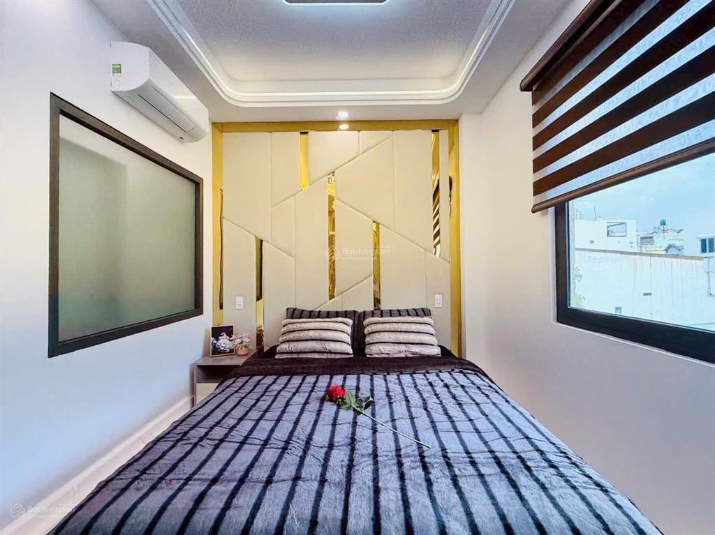 Bán nhà đẹp giá 4 tỷ 680 ở quận 3, đường nguyễn đình chiểu, sổ hồng riêng