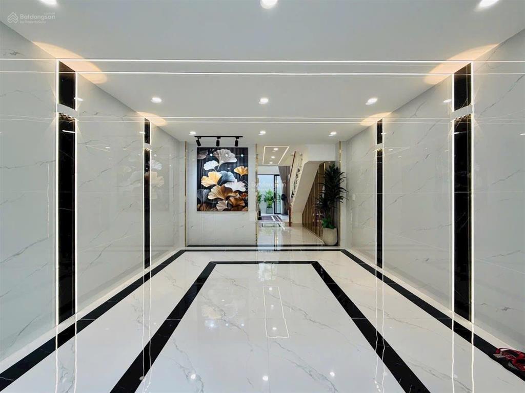 Bán nhà đẹp giá 4 tỷ 680 ở quận 3, đường nguyễn đình chiểu, sổ hồng riêng