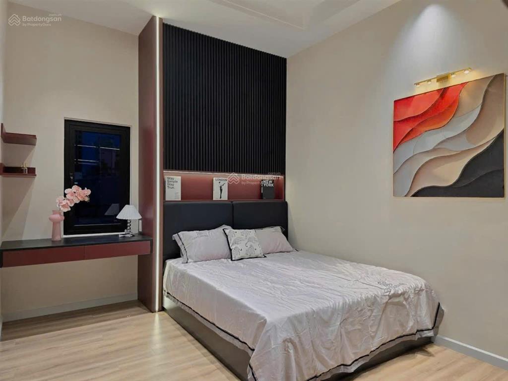 Mình chính chủ cần bán nhà 3 tầng mặt tiền đường châu thượng văn , p. hòa cường