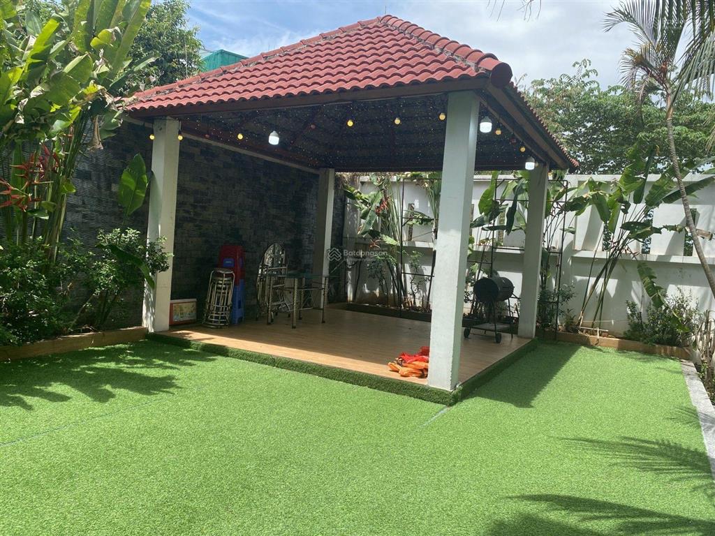 Biệt thự nghỉ dưỡng tặng full nội thất  trung tâm hải châu  tiện ích đẳng cấp  khu dân trí cao