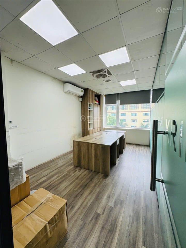 Building 8t thang máy mặt phố cầu giấy 95m2, mt 6.2m, 82 tỷ nhà 2 mặt phố vỉa hè dòng tiền 150tr/th