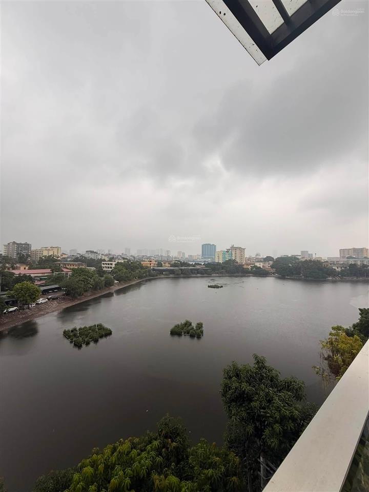 Bán nhà phố nguyễn lân cạnh hồ, 95m2 x 5t, thang máy, nở hậu, view hồ, nhỉnh 32,9 tỷ