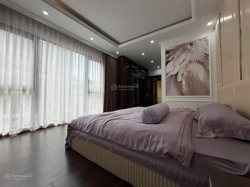 Bán nhà phân lô ô tô tại phố hoàng văn thái, mới đẹp, thang máy 45m2 chỉ 13 tỷ