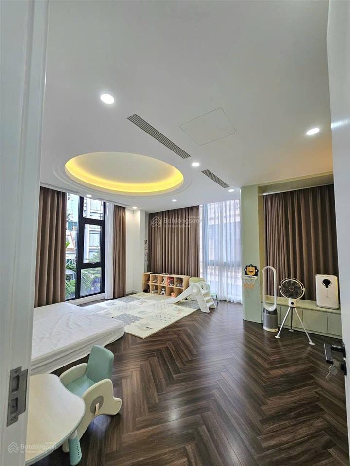 Bán nhà 60m2 x 8t, thang máy, lê trọng tấn, ô tô tránh, full nội thất, kinh doanh tốt
