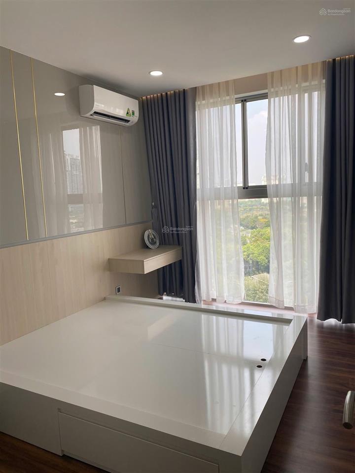 Chủ cần bán gấp midtown m6 | 3pn view triệu đô , đã có sổ ,giá bán 19 tỷ btp
