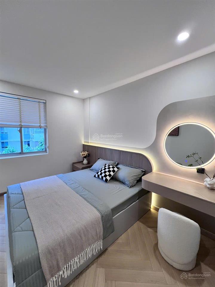 Bán mỹ khánh 1b 118m² view hồ bán nguyệt, nội thất mới 100%, giá 13.3 tỷ tl