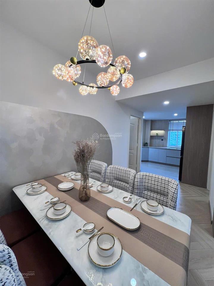 Bán mỹ khánh 1b 118m² view hồ bán nguyệt, nội thất mới 100%, giá 13.3 tỷ tl