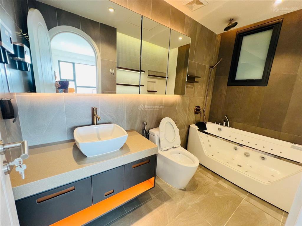 Cho thuê căn hộ the antonia, 2pn, full nội thất cao cấp, view biệt thự, nhà mới 100%  0337 959 ***