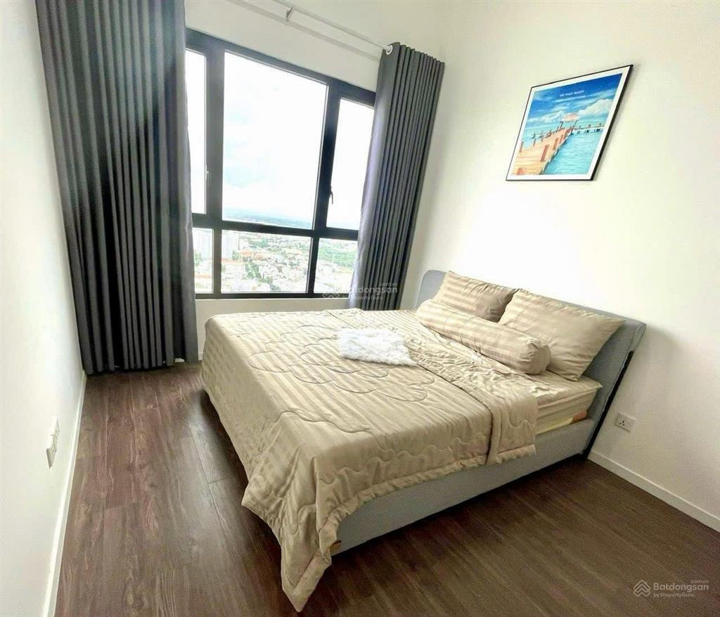 Cho thuê the riviera point  2pn  1 phòng làm việc  2wc, nhà như hình không đăng ảo, 27tr/tháng