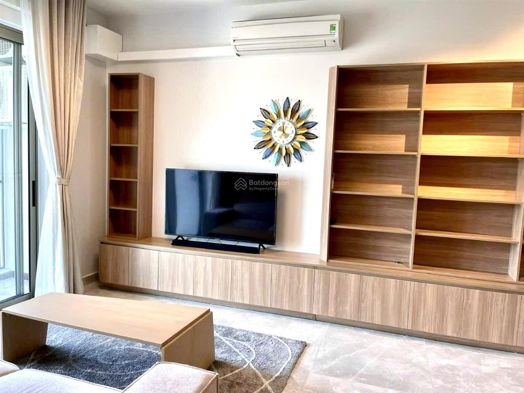 Cần cho thuê midtown the peak 2pn  2wc  full nội thất mới  nhà thật 100%  giá 30tr