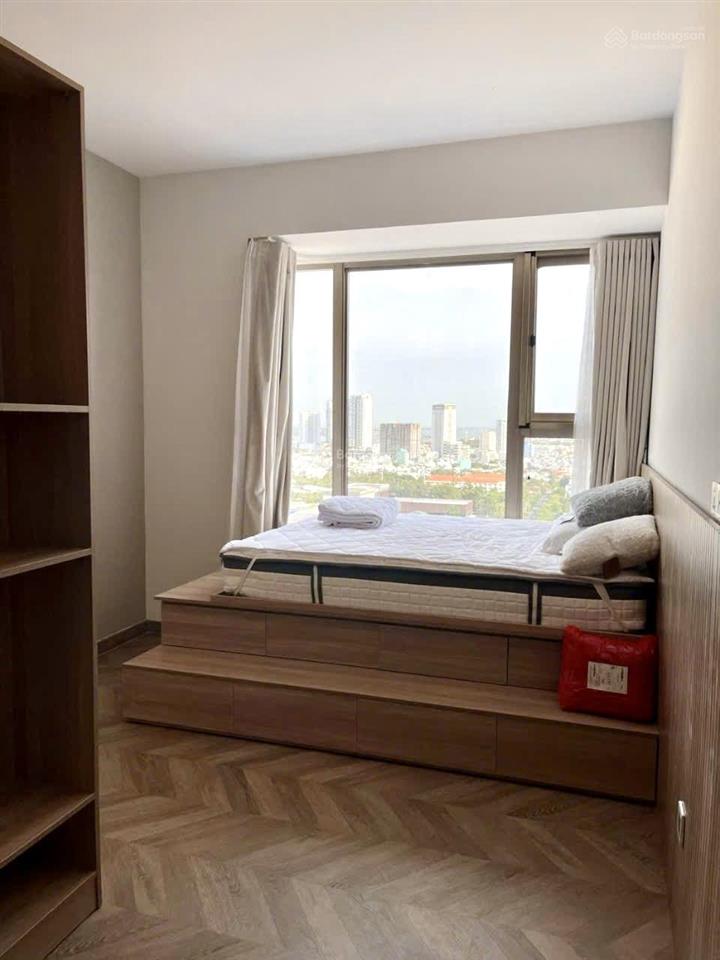 Cần cho thuê midtown the peak 2pn  2wc  full nội thất mới  nhà thật 100%  giá 30tr