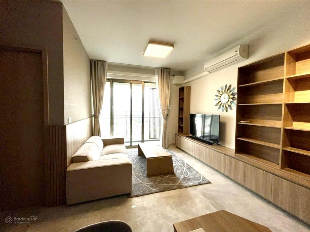 Cần cho thuê midtown the peak 2pn  2wc  full nội thất mới  nhà thật 100%  giá 30tr