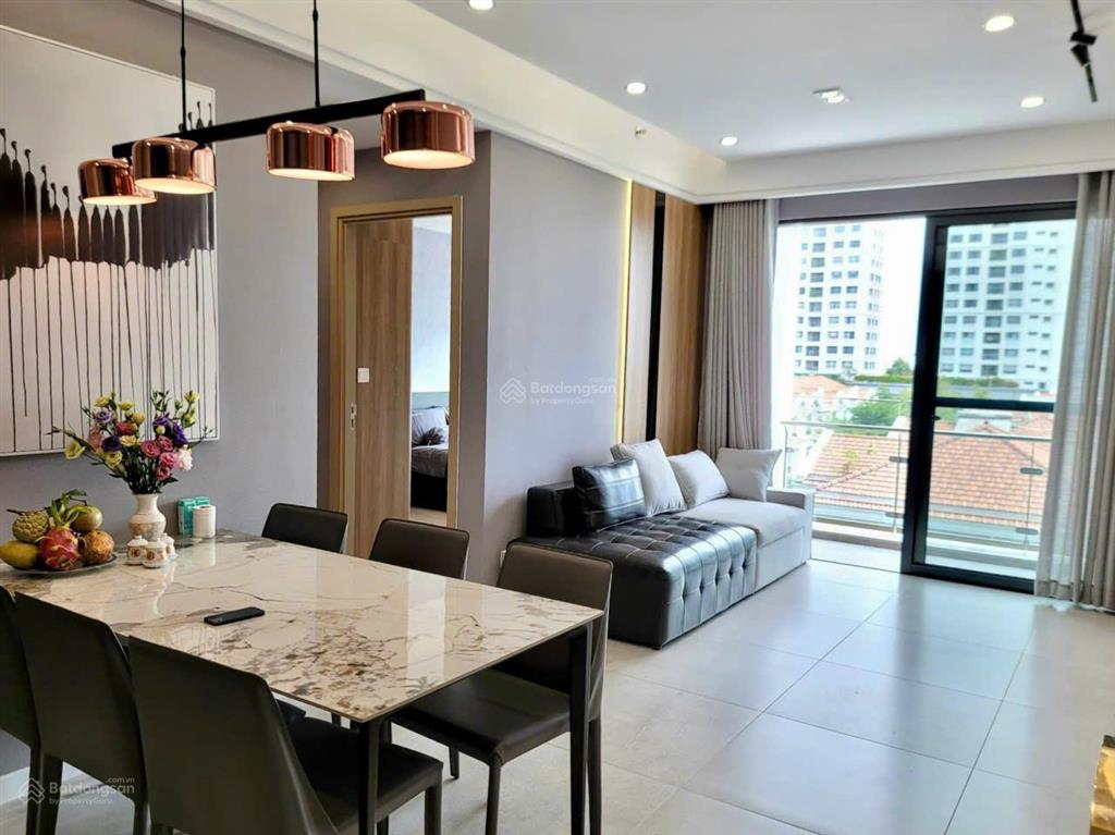 Cho thuê the antonia 80m2  2pn  2wc, view biệt thự, giá thuê 27tr/tháng (bao phí quản lý)