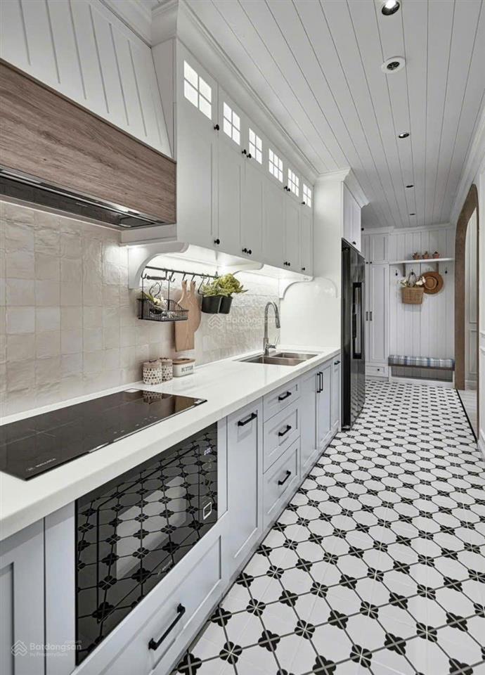 Nổi bật cho thuê căn hộ antonia 2pn, 2wc, 92m2, có ô xe, từng là nhà mẫu phú mỹ hưng 35 triệu/th