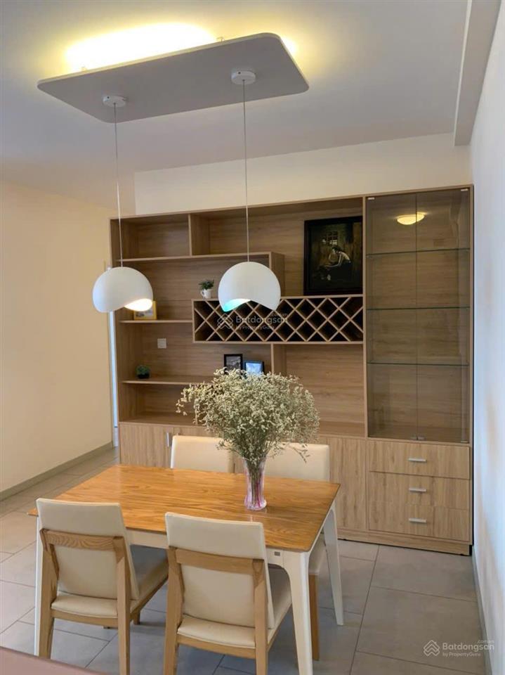 Cho thuê the riviera point  2pn  1 phòng làm việc  2wc, nhà như hình 100%, 17tr/tháng