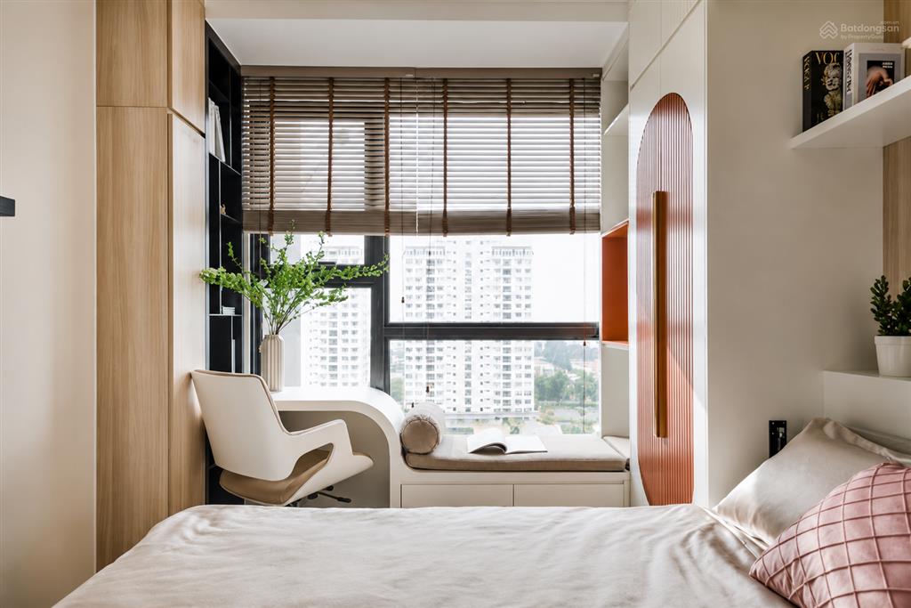 2pn the antonia 86m2  view biệt thự  full nội thất cao cấp + ô xe hầm. nhà thật 100%, giá 35tr