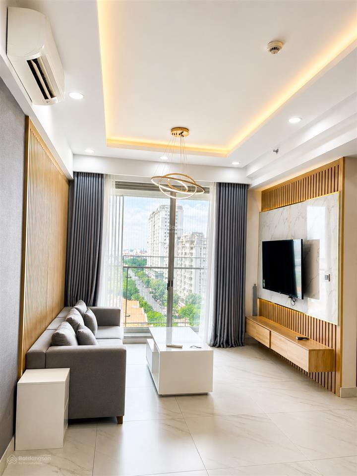 Cho thuê căn góc midtown 2pn2wcview biệt thự có ô xe  giá 28tr, rõ ràng nhà mới 100%
