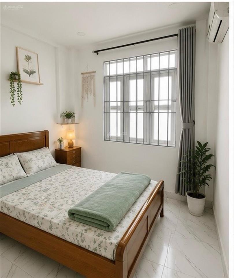 Hẻm ô tô khu vip tân phú  giáp tân bình  3.2 x 10  3 tầng  4 phòng ngủ  chỉ 3.5 tỷ