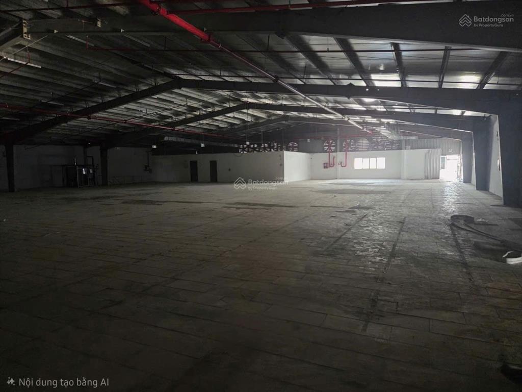 Cho thuê nhà xưởng 4100m2 thuận an, gần kcn sóng thần 1. giá 300tr