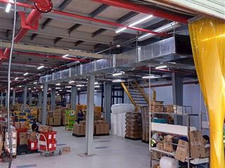 Cho thuê nhà xưởng 4100m2 thuận an gần kcn sóng thần 1. giá 296tr