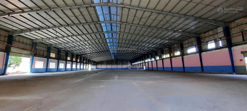 Cần cho thuê xưởng 2200m2 thuận an bd gần vsip 1, có pccc tự động