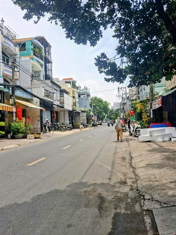 Bán nhà khuông việt tân phú 53mx2 tầng nở hậu dài 17m, hẻm xe tải 6m, dòng tiền 8 tr, 6.4 tỷ tl