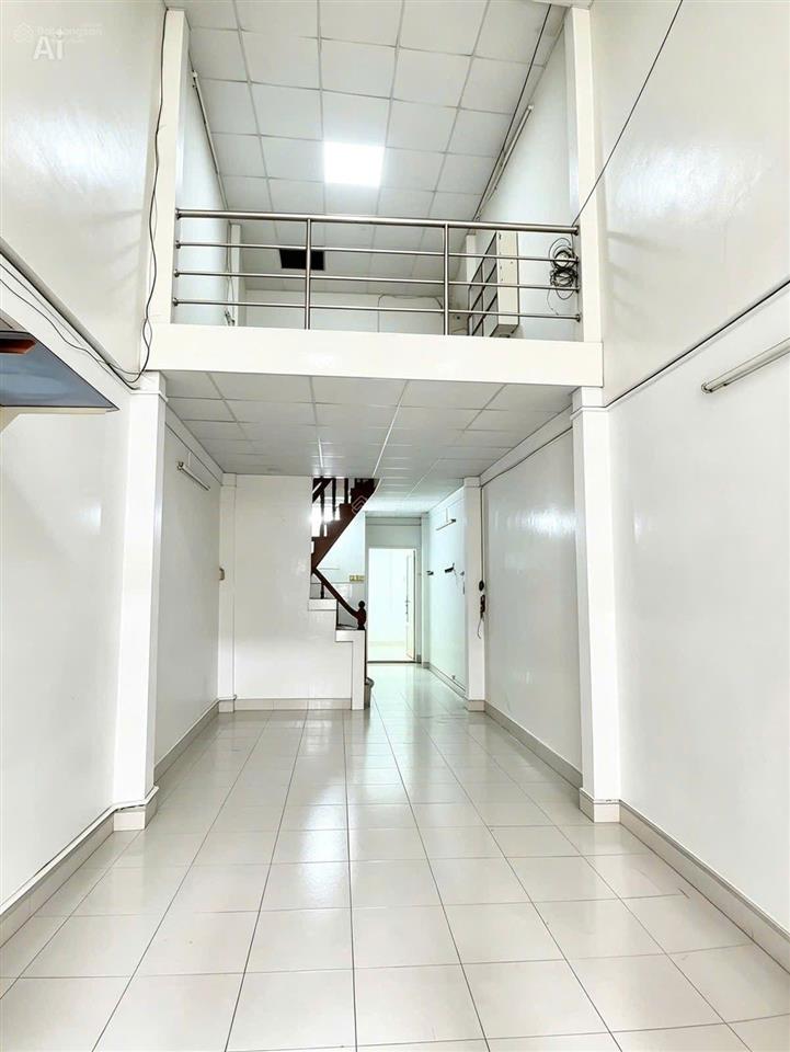 Bán nhà khuông việt tân phú 53mx2 tầng nở hậu dài 17m, hẻm xe tải 6m, dòng tiền 8 tr, 6.4 tỷ tl