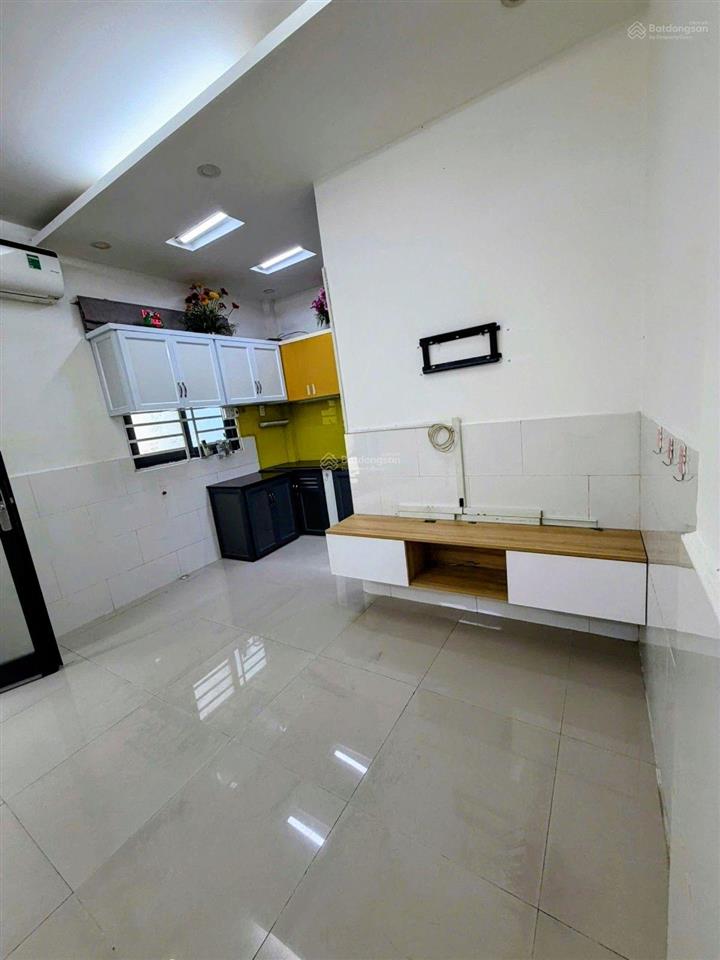 1 xẹp huỳnh văn chính, tân phú, 24m2 x 2 tầng, giá 3.6 tỷ tl