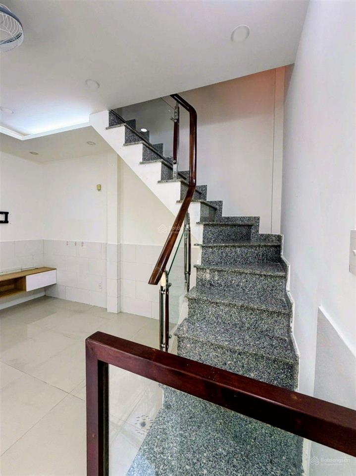 1 xẹp huỳnh văn chính, tân phú, 24m2 x 2 tầng, giá 3.6 tỷ tl