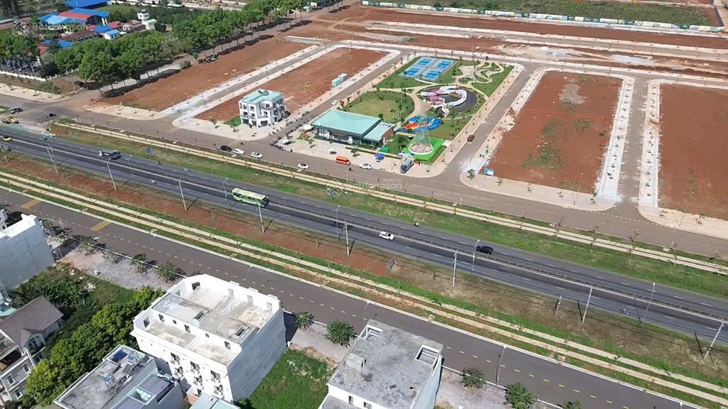 Đất nền đô thị dầu giây giá 1 tỷ 8. thổ cư 100%