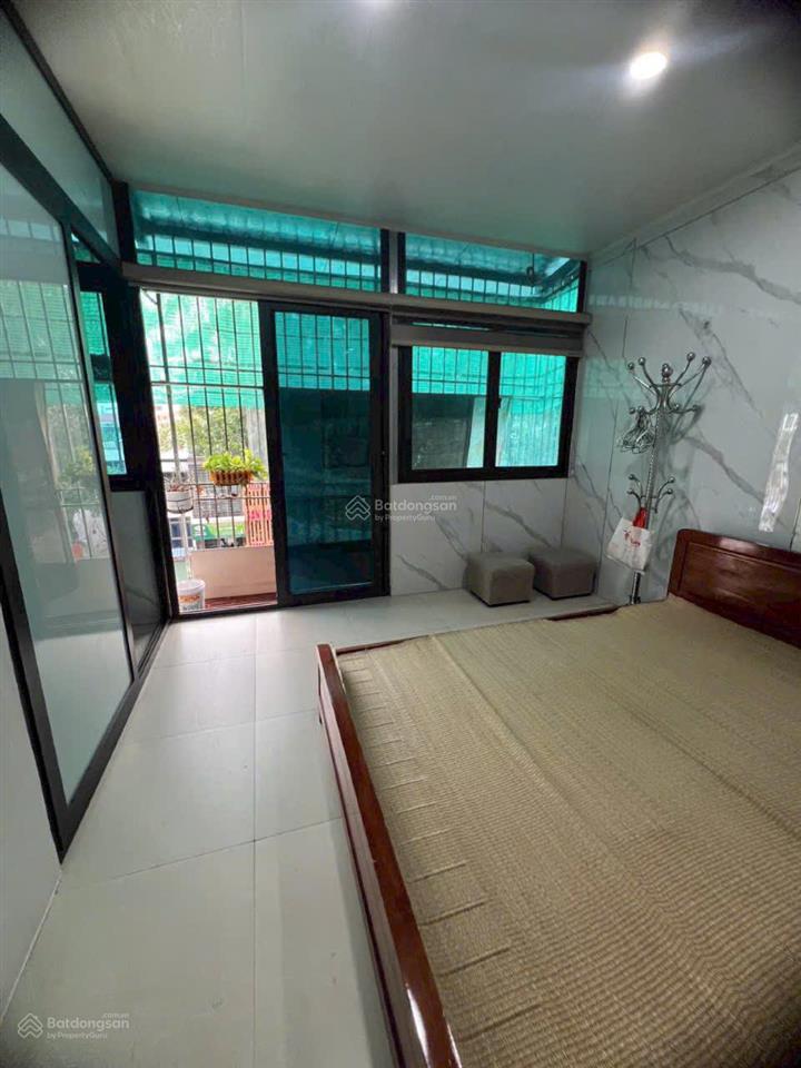Bán nhà tập thể trương định hoàng mai, giá 3 tỷ, view rộng