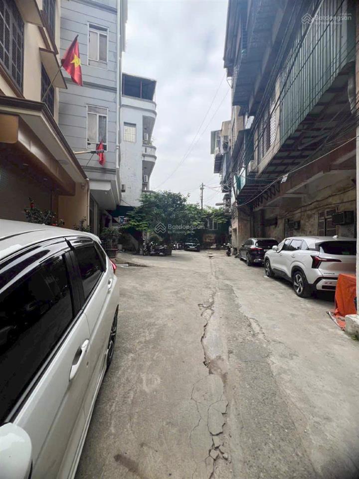 Bán nhà tập thể trương định hoàng mai, giá 3 tỷ, view rộng