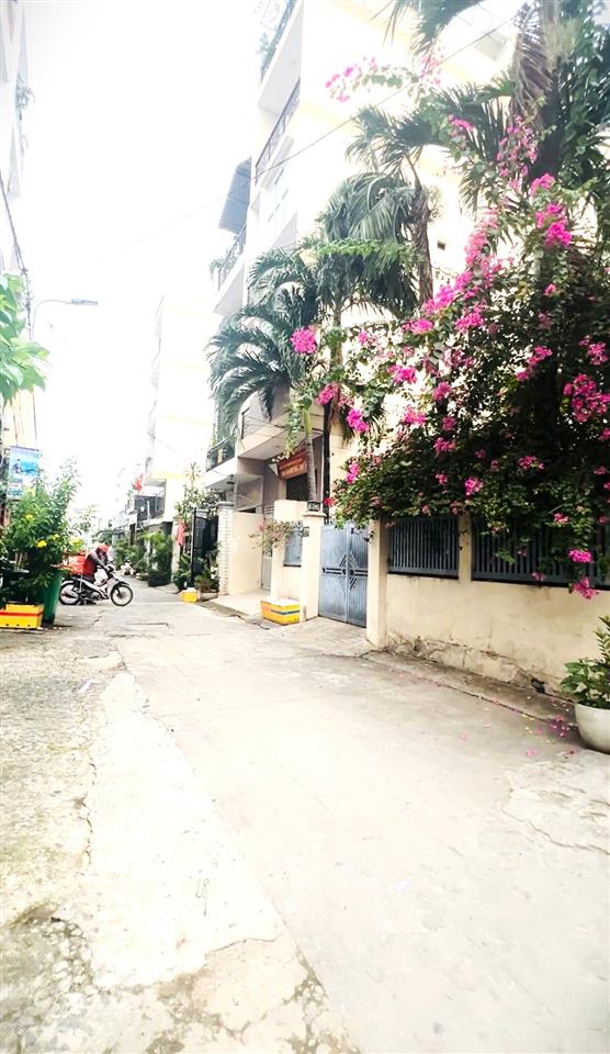 Bán nhà hẻm 8m xe hơi vào nhà ngay chợ tân hương, tân phú dt 83m2 nhỉnh 8 tỷ