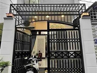 Anh hai cần bán nhà riêng / 1,05 tỷ / tại quốc lộ 50 / bình chánh / nhà đang cho thuê 5tr/tháng