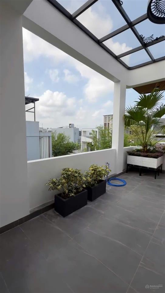 Cần bán gấp nhà kdc t30 bình hưng đang cho thuê 14 triệu/tháng giá chỉ 1ty200tr