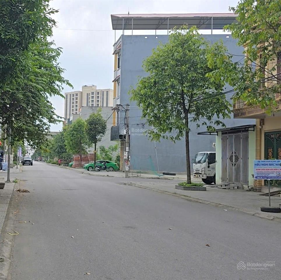 Bán lô đất 104,6m2 kđt tùng bách, quế võ, bắc ninh