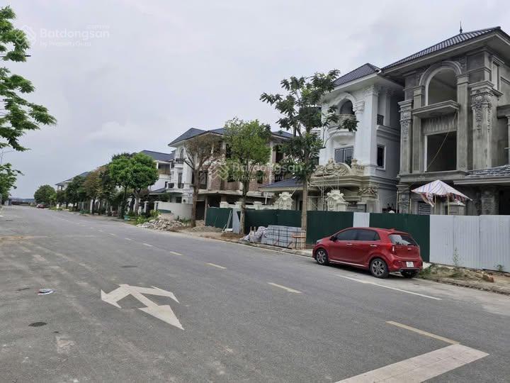 Bán lô đất 104,6m2 kđt tùng bách, quế võ, bắc ninh