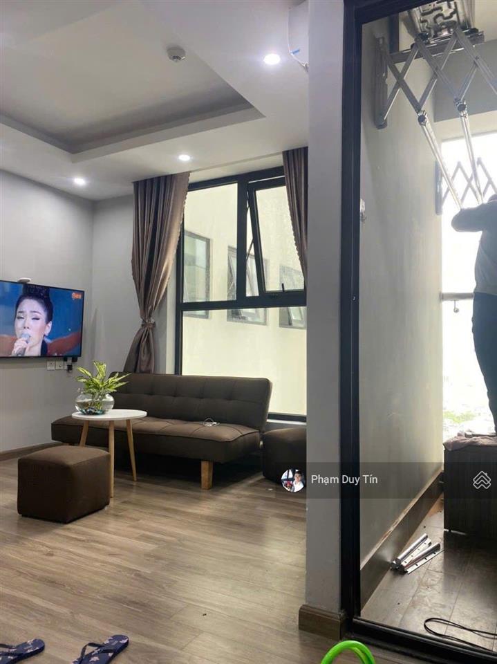 Bán căn hộ hud building dt 42,28m giá 3,4 tỷ. để lại đầy đủ nội thất bếp, sofa, tivi, máy lạnh.
