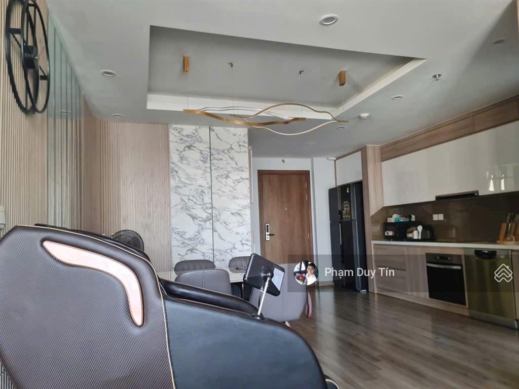 Chính chủ gửi bán căn góc full nội thất hud building. vị trí vàng địa chỉ số 4 nguyễn thiện thuật