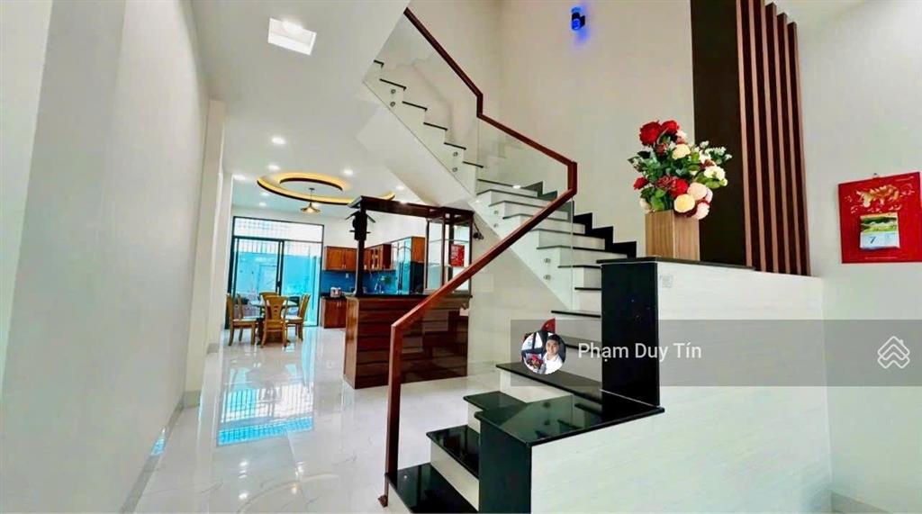 Bán nhà 3 tầng đường số 10  kđt hà quang 2, gần công viên. diện tích 80m2 ngang 4m hướng nam